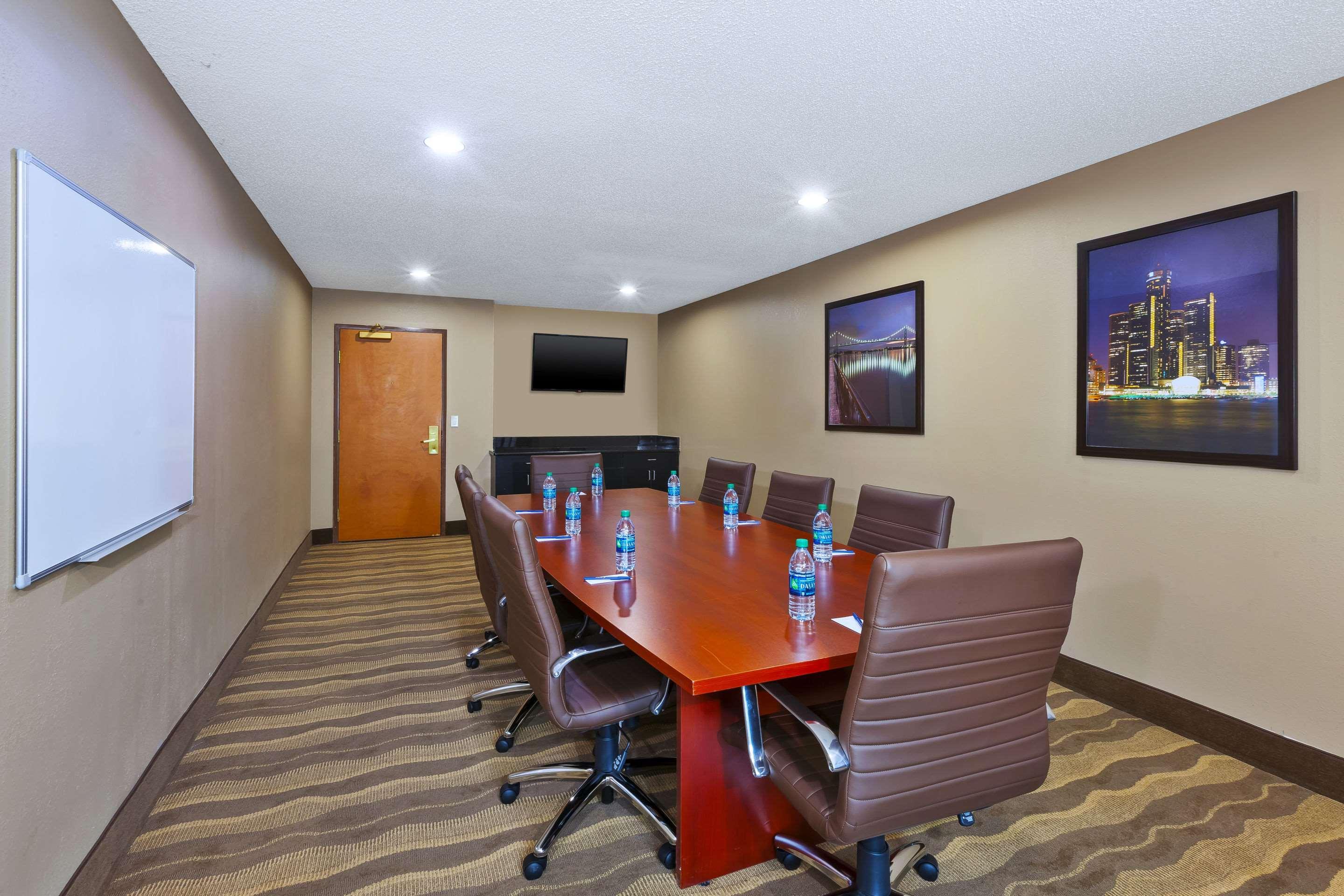 Comfort Inn & Suites Taylor Extérieur photo