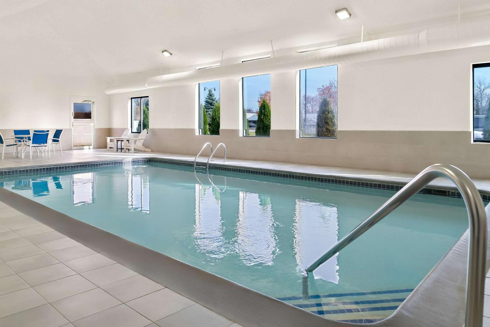 Comfort Inn & Suites Taylor Extérieur photo